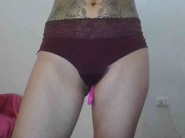 TaylorMegan webcam