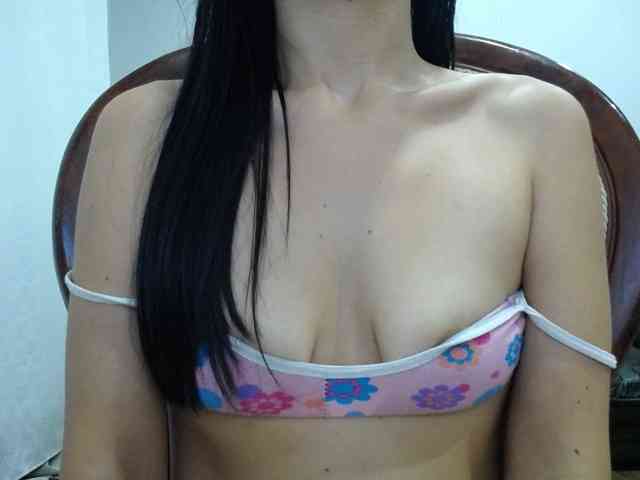 TaylorMegan webcam
