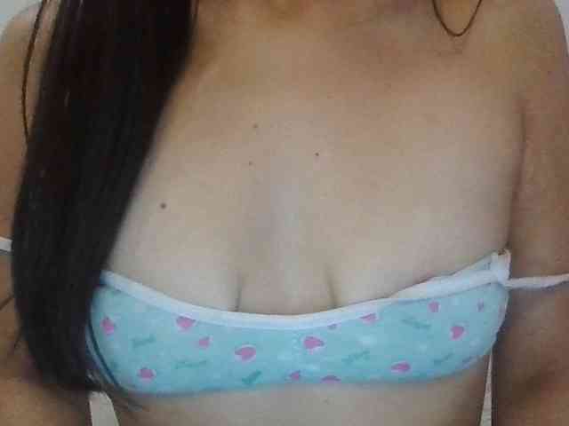 TaylorMegan webcam
