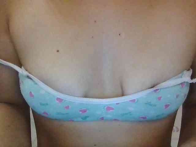 TaylorMegan webcam