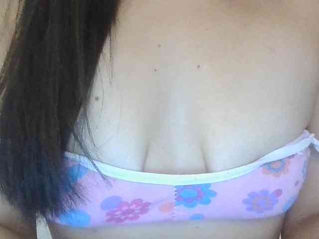 TaylorMegan webcam