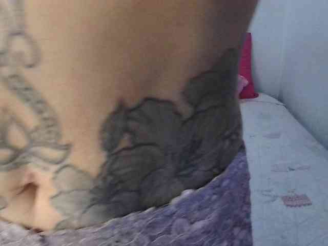 TaylorMegan webcam