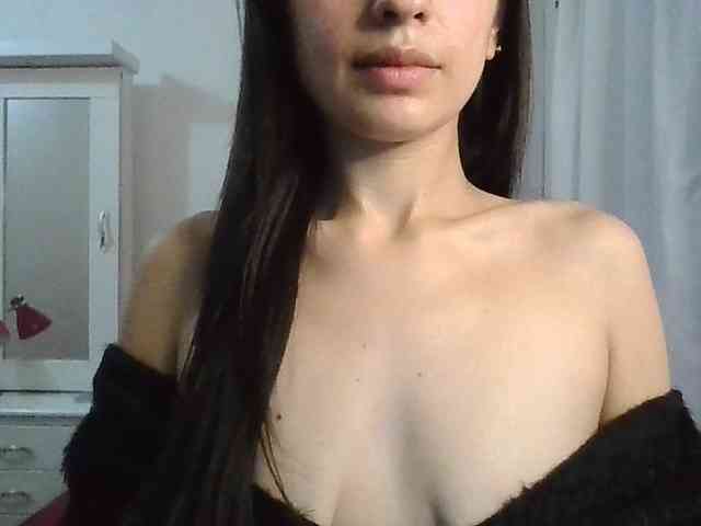 TaylorMegan webcam