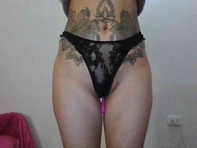TaylorMegan webcam