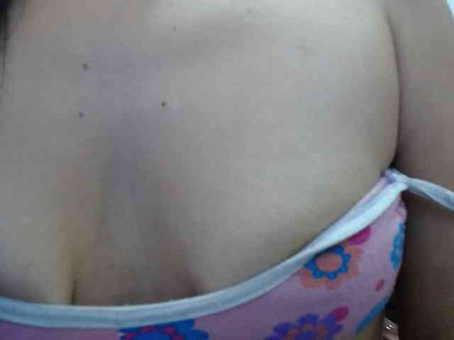 TaylorMegan webcam
