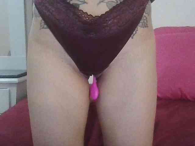 TaylorMegan webcam