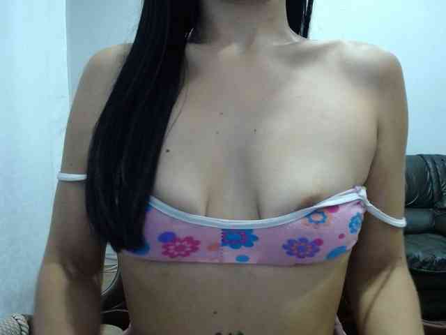 TaylorMegan webcam