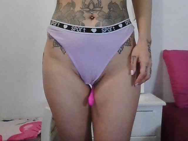 TaylorMegan webcam