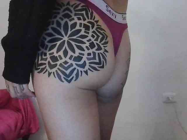 TaylorMegan webcam
