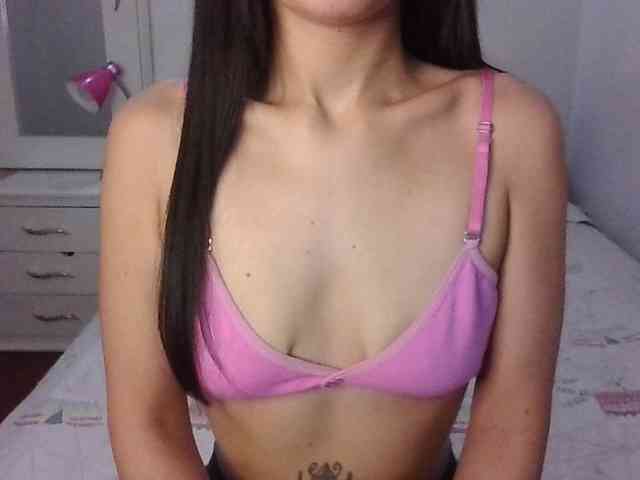 TaylorMegan webcam