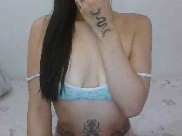 TaylorMegan webcam