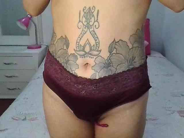 TaylorMegan webcam