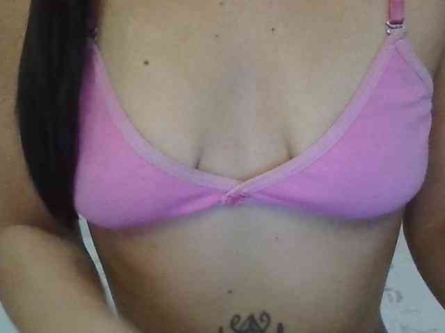 TaylorMegan webcam