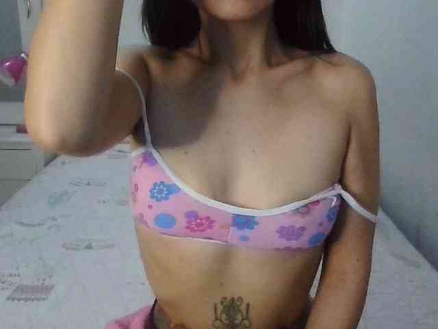 TaylorMegan webcam
