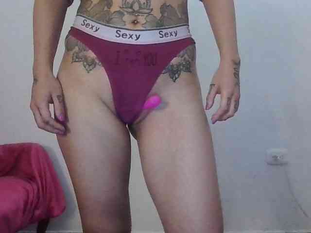 TaylorMegan webcam