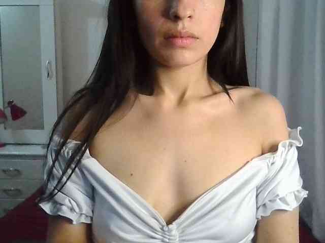 TaylorMegan webcam