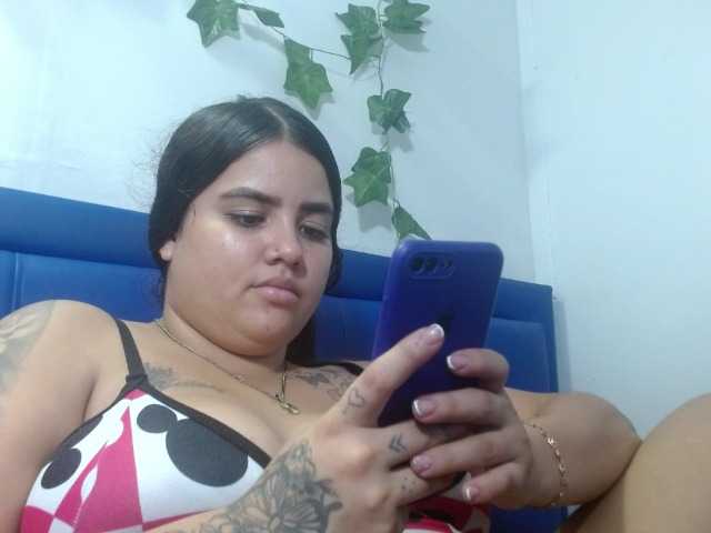 jessica-sweety live cam on BongaCams