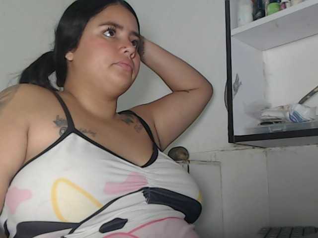 jessica-sweety live cam on BongaCams
