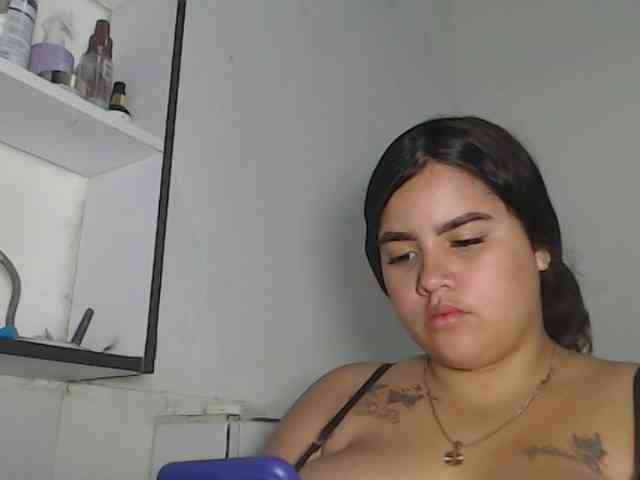 jessica-sweety webcam