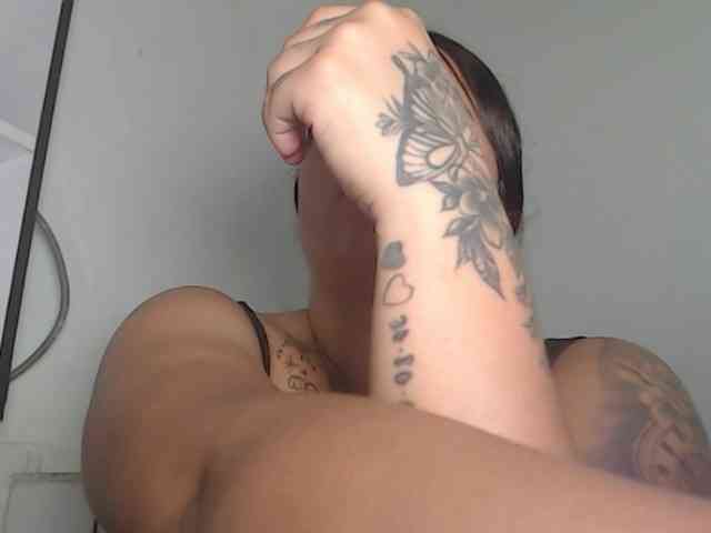 jessica-sweety webcam