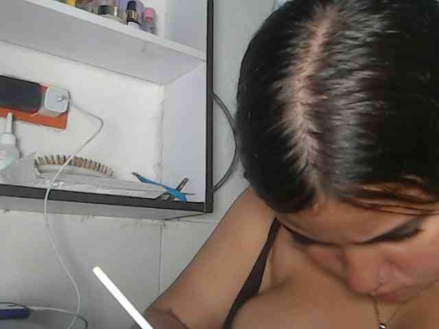 jessica-sweety webcam