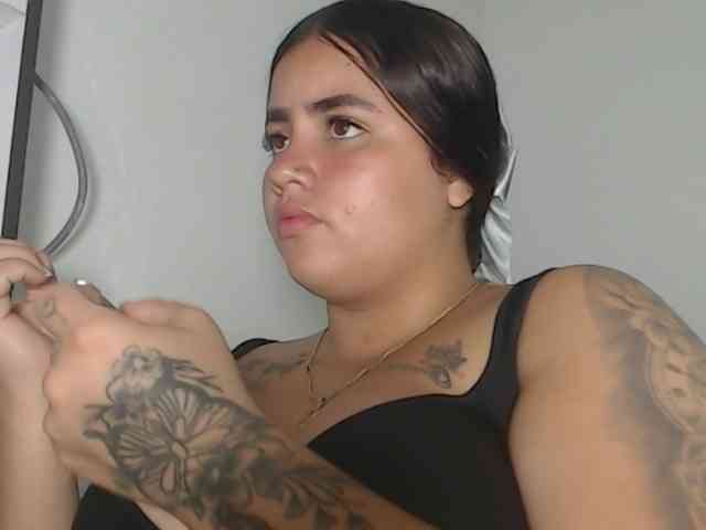 jessica-sweety webcam