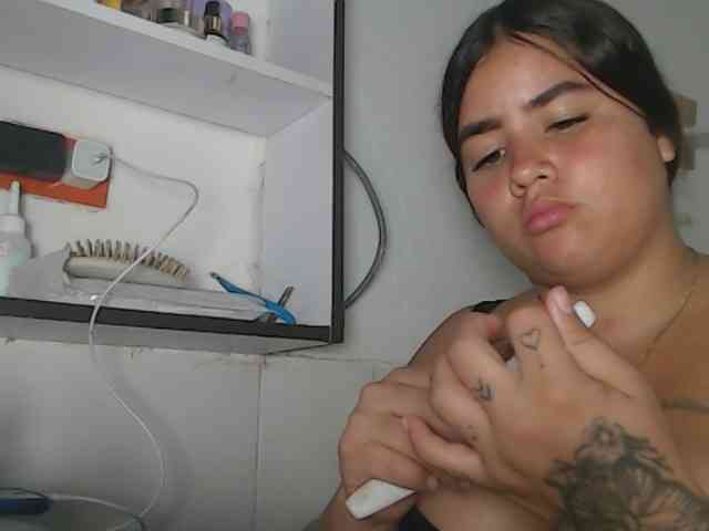 jessica-sweety webcam