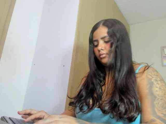 jessica-sweety webcam
