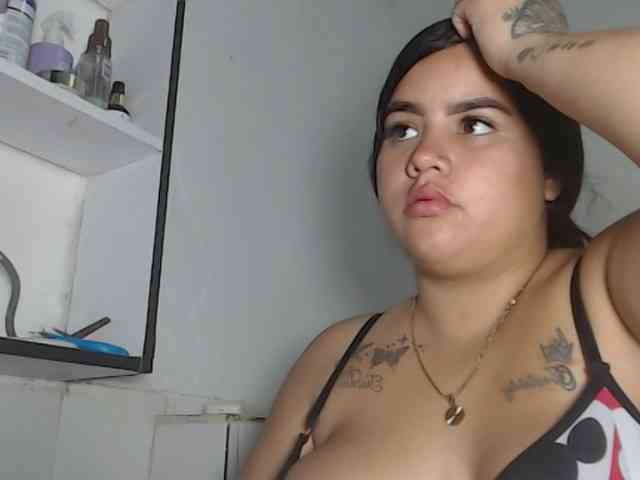 jessica-sweety webcam