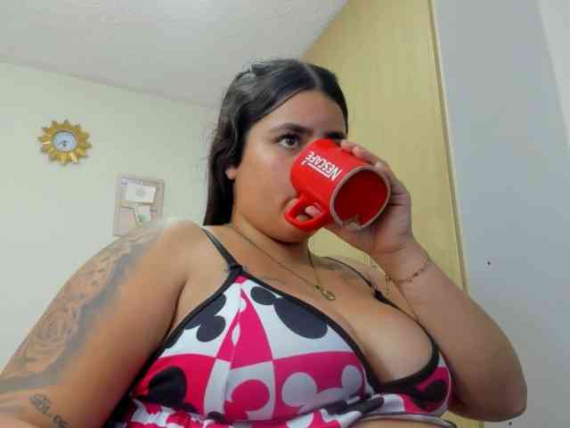 jessica-sweety webcam