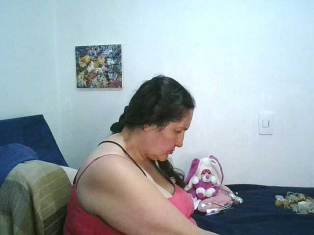 Ximenajimenez live cam on BongaCams