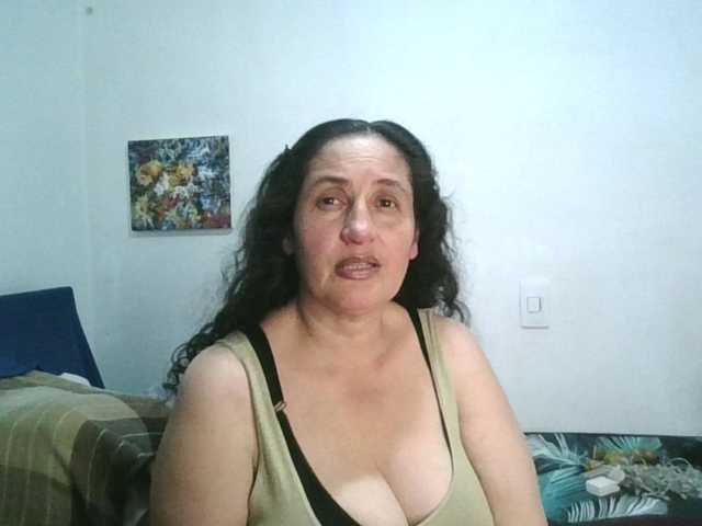 Ximenajimenez live cam on BongaCams