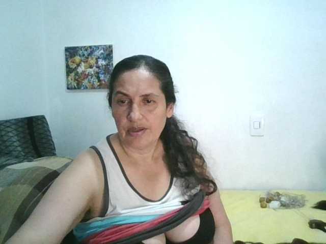 Ximenajimenez live cam on BongaCams