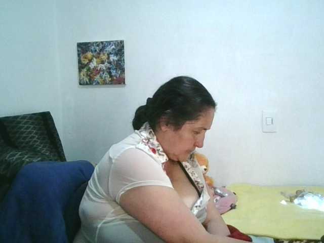 Ximenajimenez live cam on BongaCams