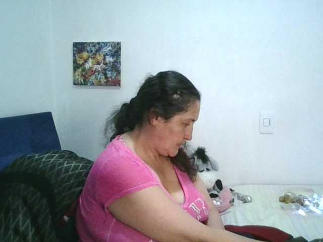 Ximenajimenez live cam on BongaCams