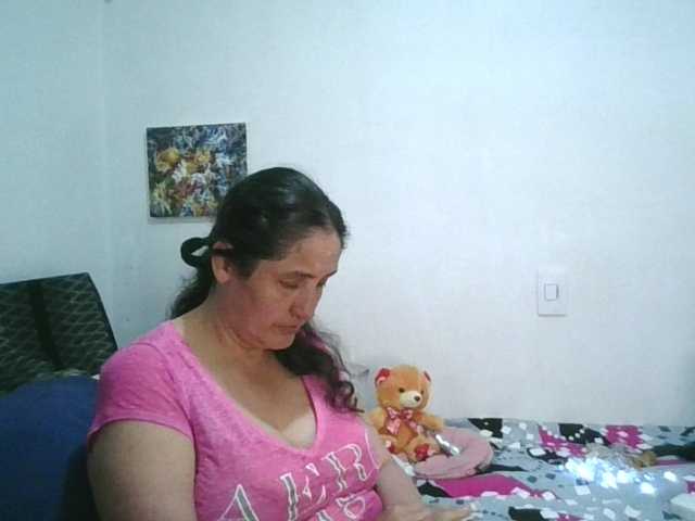 Ximenajimenez live cam on BongaCams
