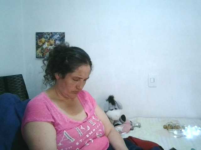 Ximenajimenez live cam preview