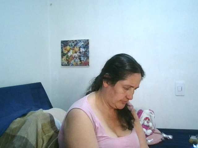Ximenajimenez live cam on BongaCams