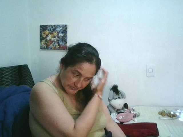 Ximenajimenez live cam on BongaCams