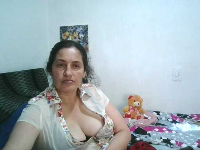 Ximenajimenez live cam on BongaCams