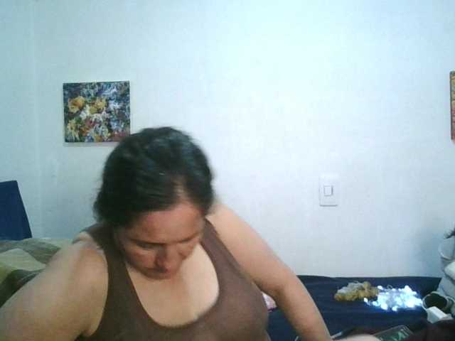 Ximenajimenez live cam on BongaCams