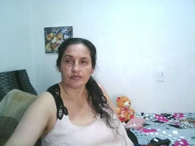 Ximenajimenez live cam on BongaCams