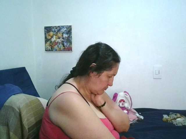 Ximenajimenez live cam on BongaCams