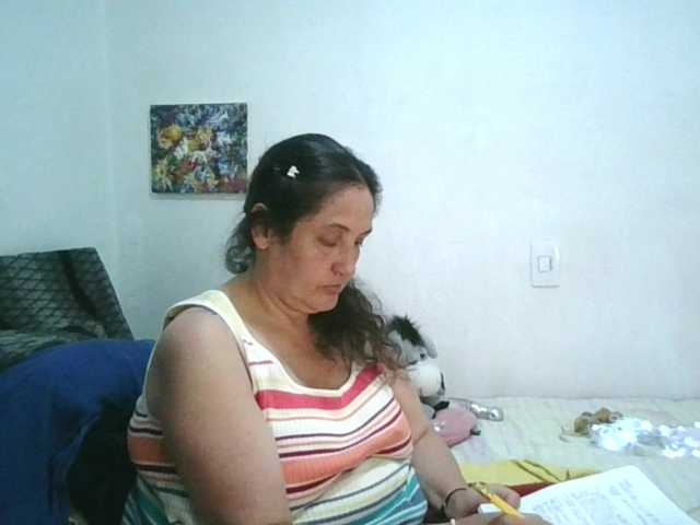 Ximenajimenez live cam on BongaCams