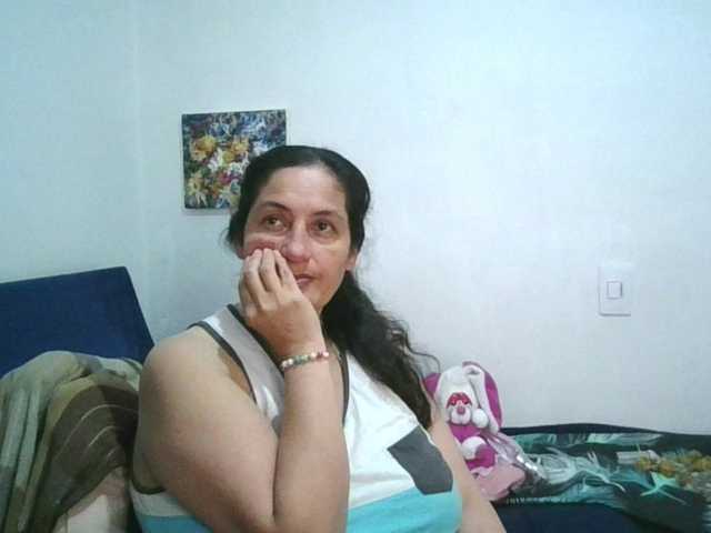 Ximenajimenez live cam on BongaCams