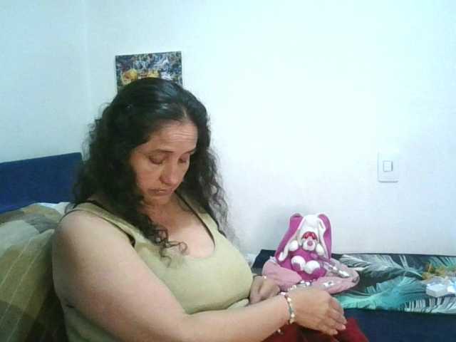 Ximenajimenez live cam on BongaCams