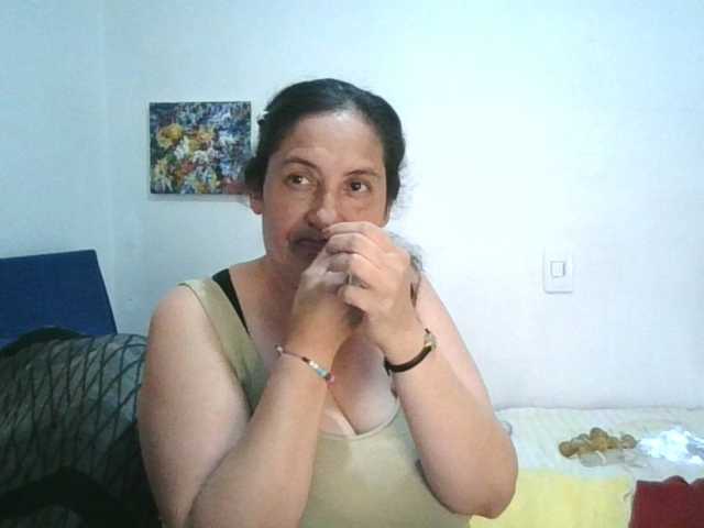 Ximenajimenez live cam on BongaCams