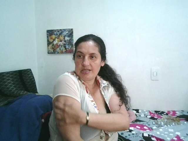 Ximenajimenez live cam on BongaCams