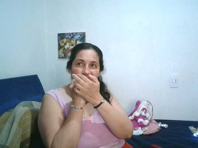 Ximenajimenez live cam on BongaCams