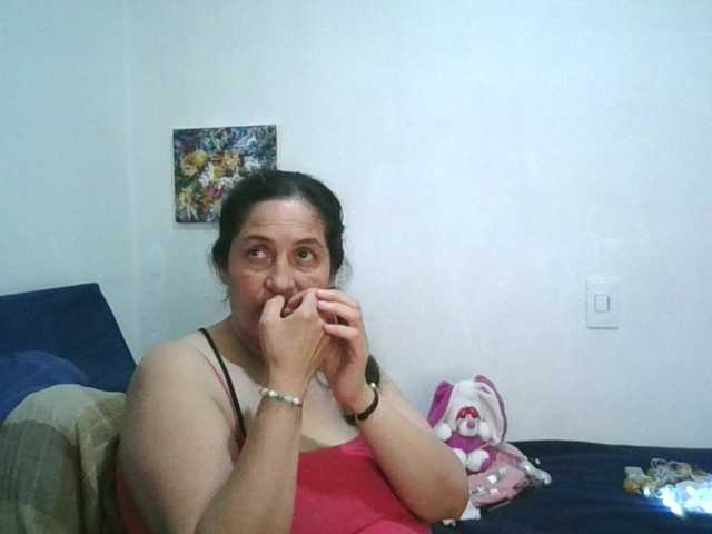 Ximenajimenez live cam on BongaCams